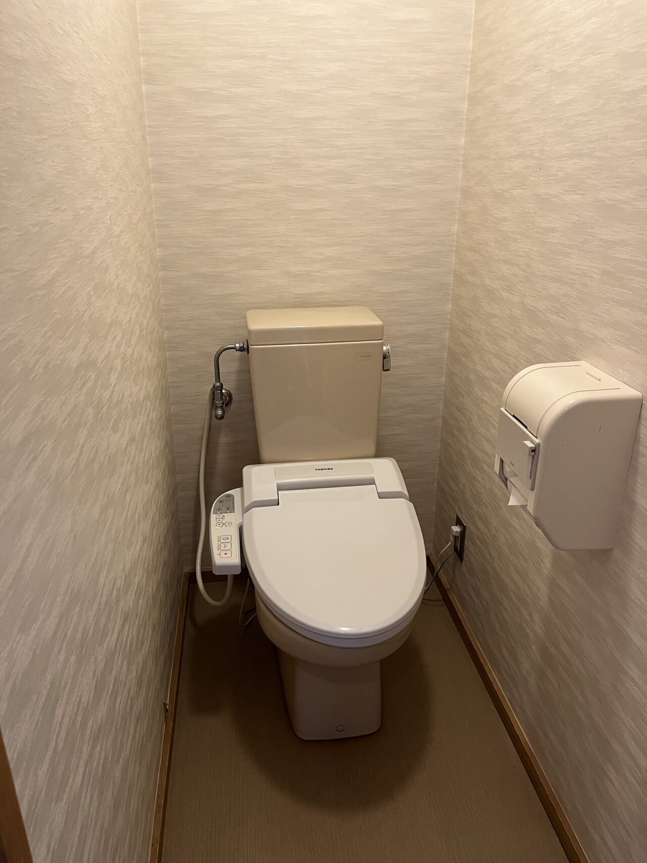 部屋内の洋室トイレあり