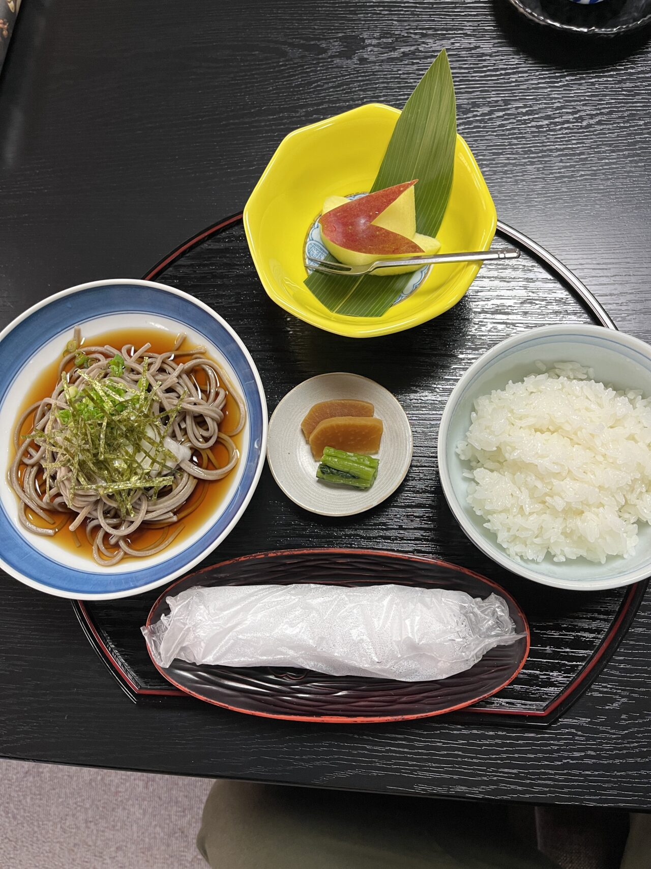 蕎麦、ご飯、デザート