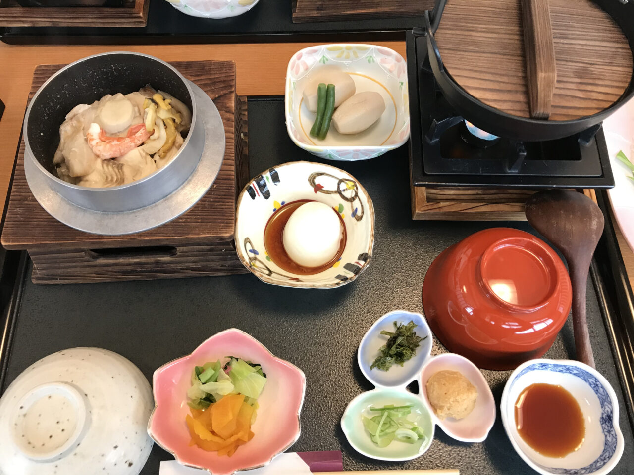 海鮮釜めしがメインのランチ